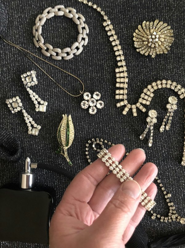 Découvrez la collection tendance de bijoux en acier inoxydable